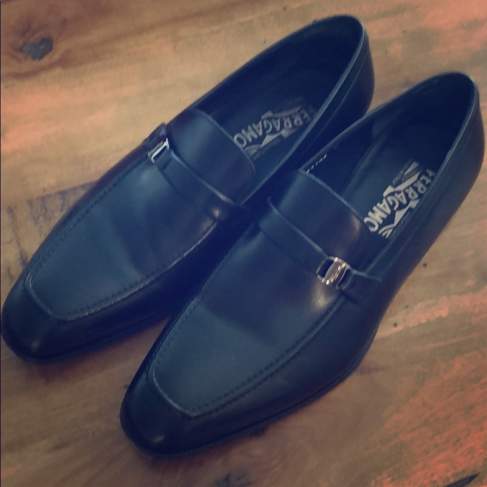 Salvatore Ferragamo Destin Leather Loafer